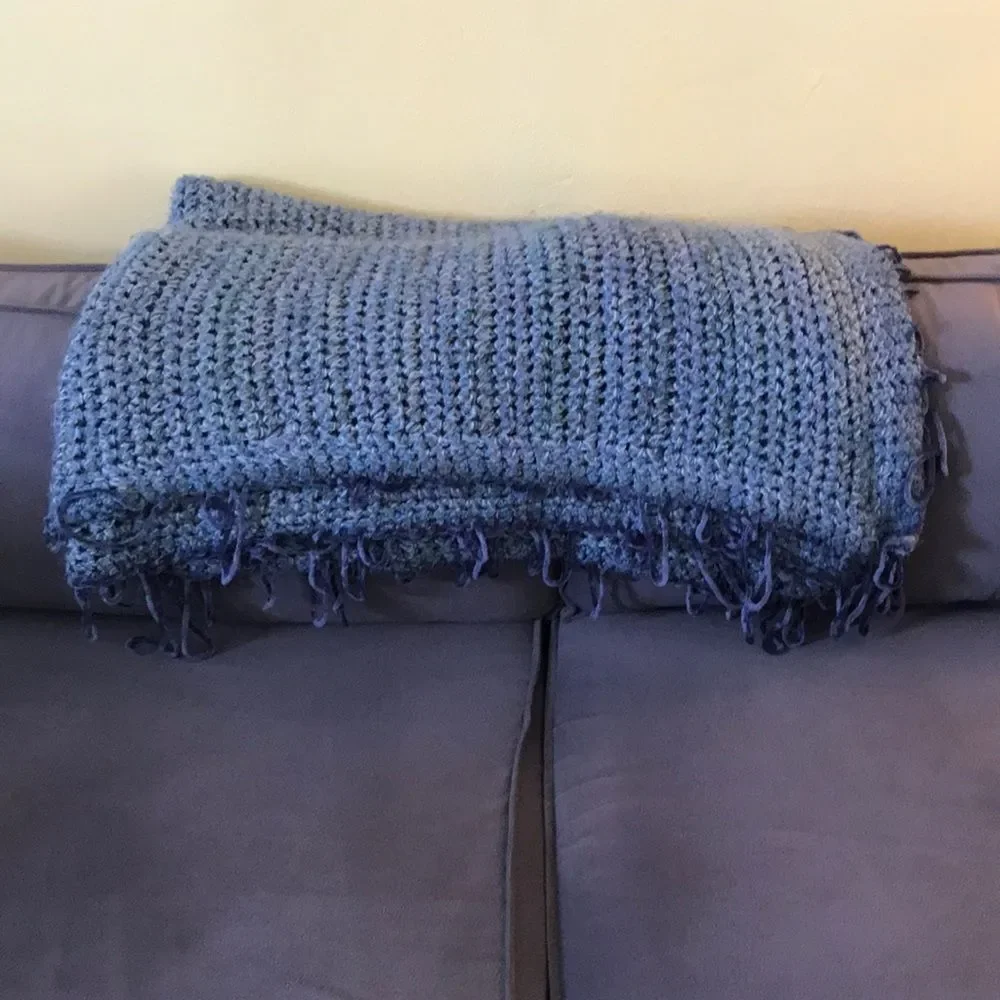 Vintage blue variegated afghan